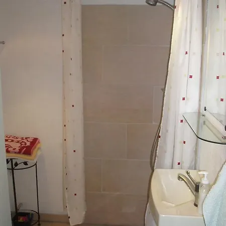 Strandhuset بيت للعطل